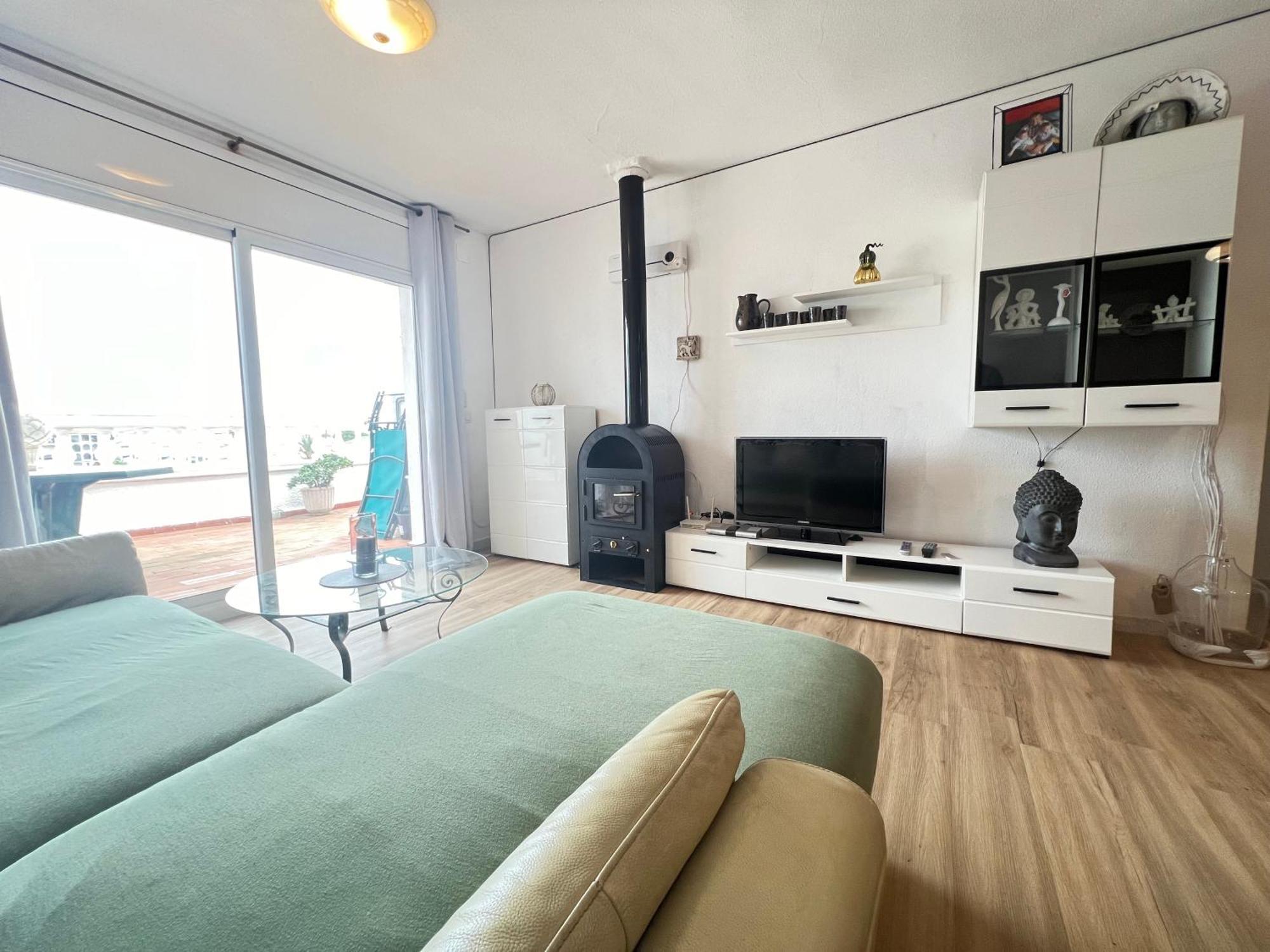 Apartamento Gran Lago Con Vistas Al Canal エンプリアブラバ エクステリア 写真